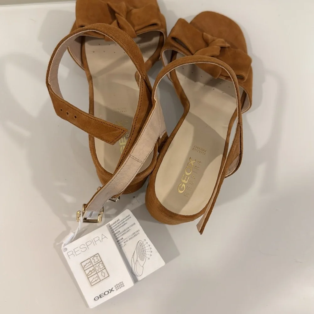 Geox Boho Platform Suede Block Heel Cross Strap Sandals Womens Size 40 NEW